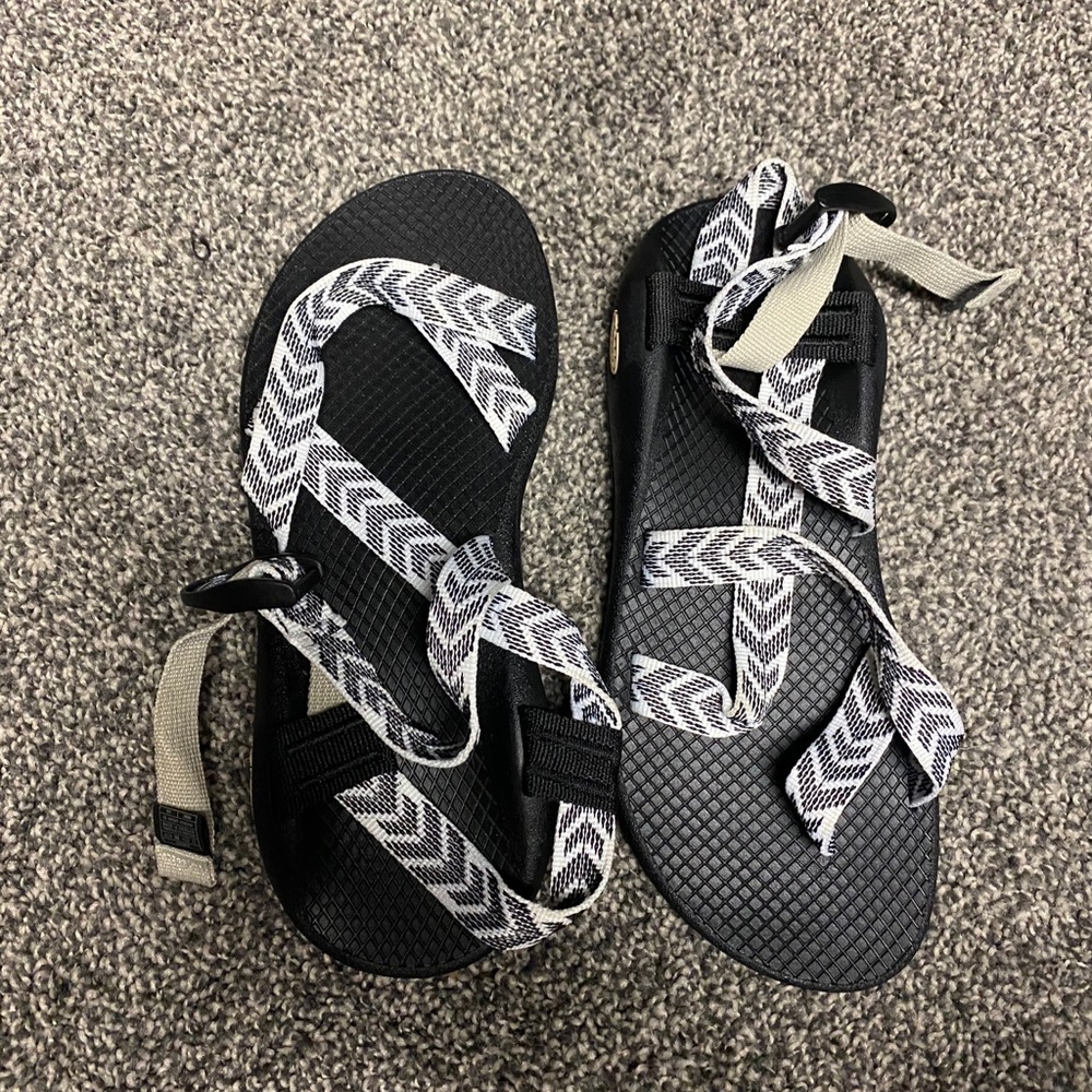 CHACOS BRAND NEW NEVER WORN